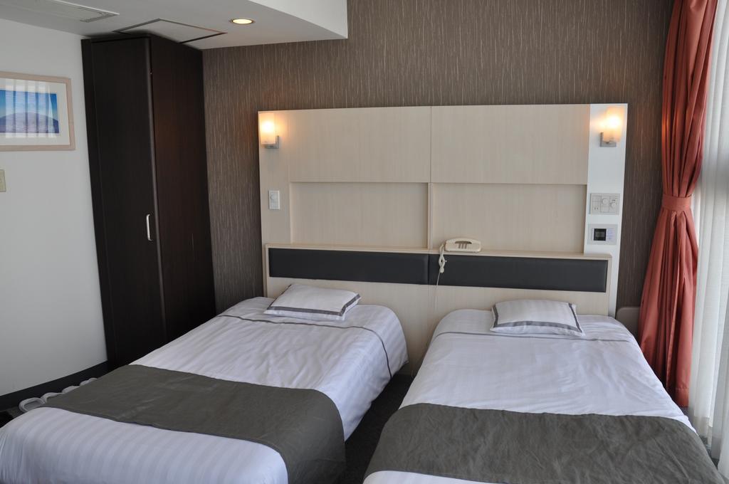Hotel West Numazu Quarto foto
